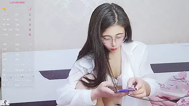 lingling998 online show from March 13, 1:18 pm