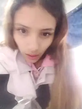 charlotes28 online show from December 25, 3:50 am