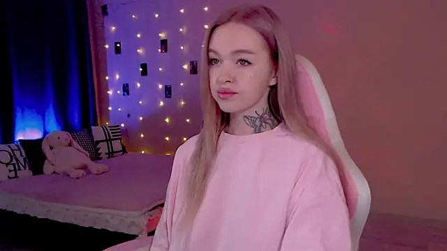 Naughty Mable online show from June 18, 1:28 am