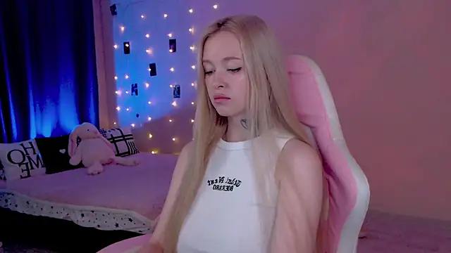 Naughty Mable online show from July 18, 2:27 am