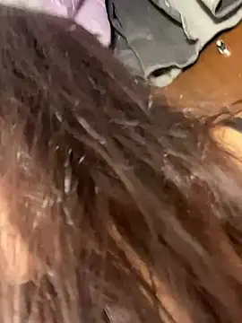 lauuraww online show from January 11, 7:49 am