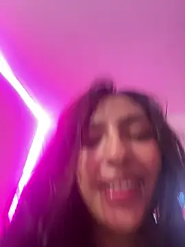 lauuraww online show from January 26, 9:08 am