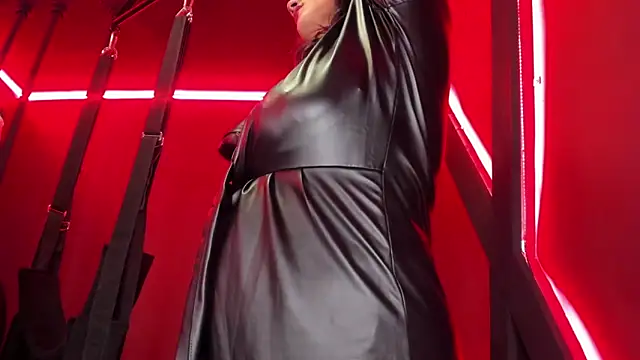 Snapshot of Abril_jones10 chatting on January 18, 2:33 pm Abril jones10 online show from January 18, 2:33 pm