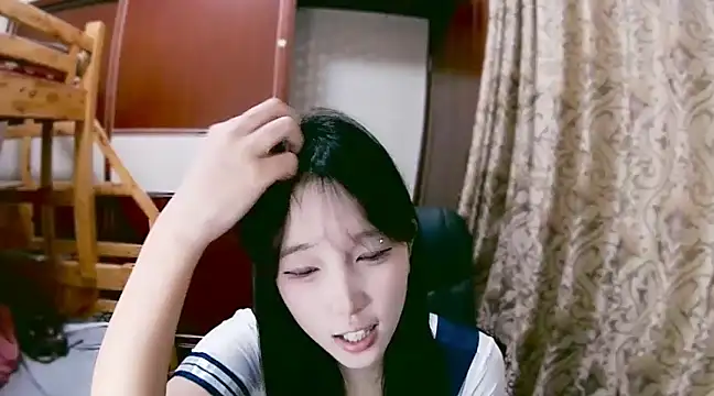 lulu-2002 online show from December 22, 1:00 pm