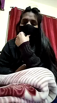 Snapshot of Soniya_444 chatting on December 28, 6:29 pm Soniya 444 online show from December 28, 6:29 pm