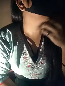 Snapshot of Soniya_444 chatting on January 23, 9:39 am Soniya 444 online show from January 23, 9:39 am