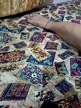 Snapshot of Soniya_444 chatting on September 28, 12:54 pm Soniya 444 online show from September 28, 12:54 pm