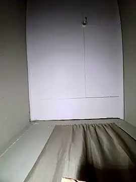 Snapshot of TheRiseOfDick chatting on April 4, 9:23 pm TheRiseOfDick online show from April 4, 9:23 pm