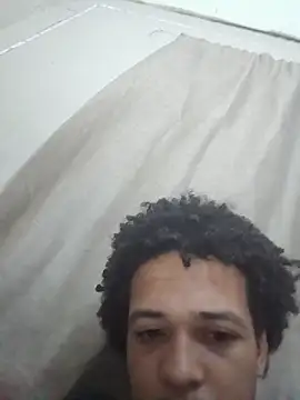 Snapshot of TheRiseOfDick chatting on April 6, 9:05 pm TheRiseOfDick online show from April 6, 9:05 pm