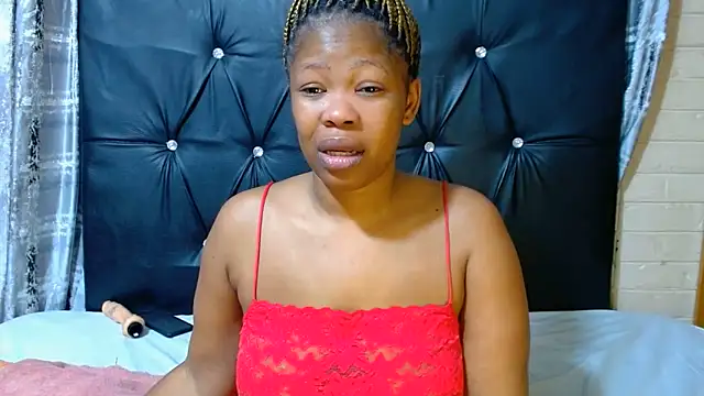 EROTIC BARBIE28 online show from June 20, 4:37 am