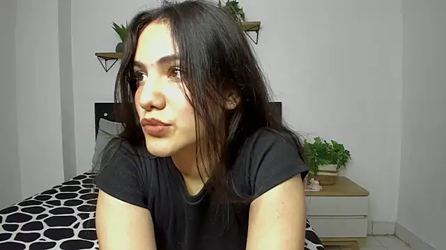 Snapshot of naughty_1girl chatting on February 24, 8:14 pm naughty 1girl online show from February 24, 8:14 pm