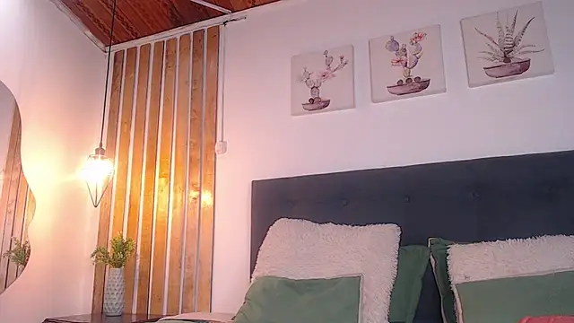 Snapshot of nikkystorm1_ chatting on June 9, 3:45 pm nikkystorm1 online show from June 9, 3:45 pm