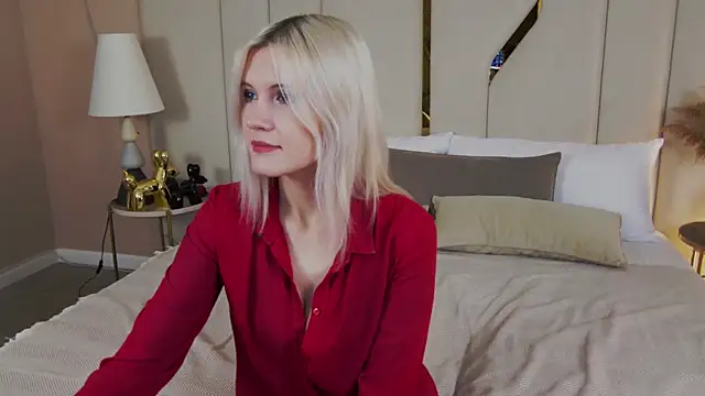 Snapshot of NellieLoyns chatting on February 28, 5:47 pm NellieLoyns online show from February 28, 5:47 pm