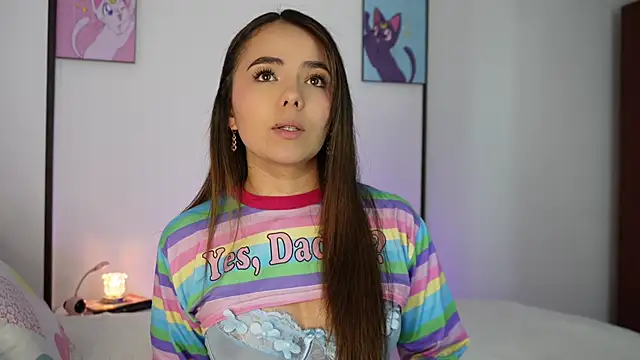 Hannah-Rose online show from January 12, 4:50 pm