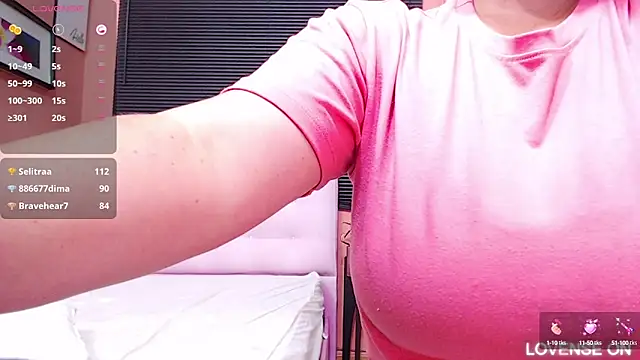 MommyHelpsmee online show from March 18, 8:14 am