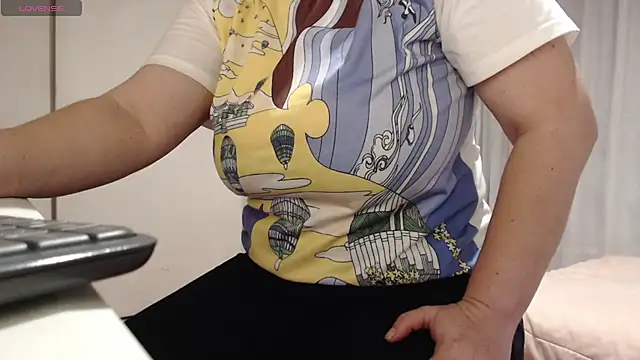 MommyHelpsmee online show from October 11, 9:08 am