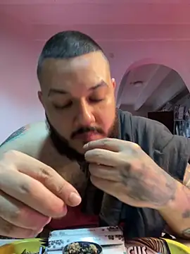 El Titan1998 online show from November 5, 8:42 pm