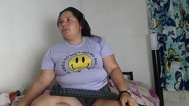 kariragapeass18 online show from January 5, 4:06 pm