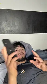 Snapshot of Beboteejoel chatting on November 22, 4:06 pm Beboteejoel online show from November 22, 4:06 pm