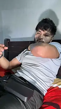 Snapshot of Beboteejoel chatting on November 24, 9:14 pm Beboteejoel online show from November 24, 9:14 pm