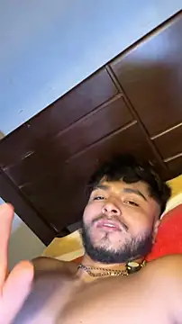 Snapshot of Beboteejoel chatting on December 2, 11:56 pm Beboteejoel online show from December 2, 11:56 pm