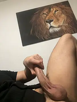 Big XXL1 online show from December 21, 12:20 am