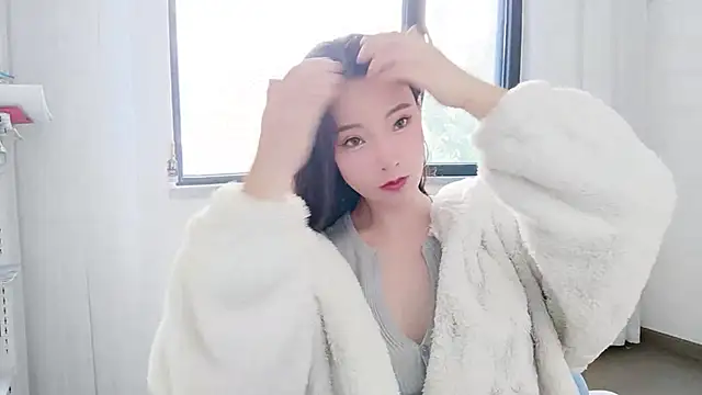 Snapshot of Lucky-kaka999 chatting on September 24, 1:42 am Lucky-kaka999 online show from September 24, 1:42 am