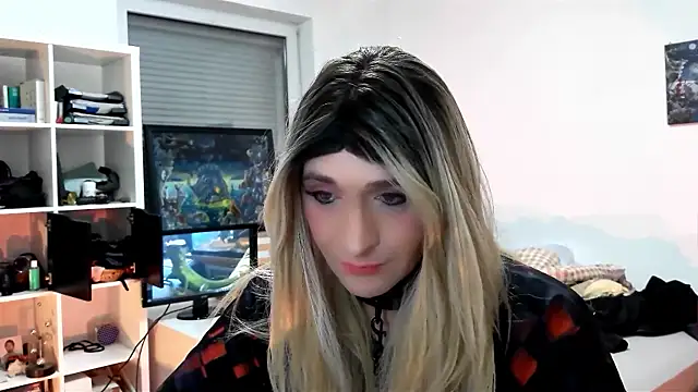 DYasmin69 online show from February 12, 7:02 pm