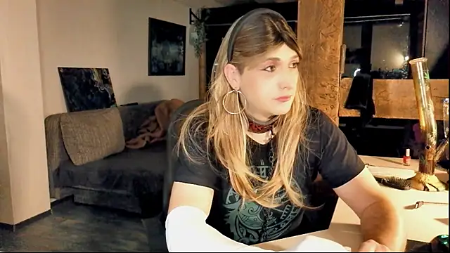 DYasmin69 online show from September 27, 10:04 pm