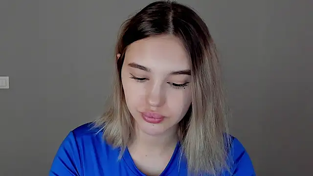 Snapshot of AngelicaKleee chatting on January 28, 3:57 am AngelicaKleee online show from January 28, 3:57 am