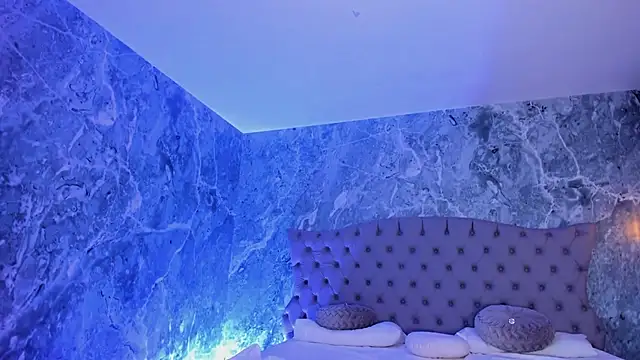 LucyLovelyy online show from March 8, 6:21 am