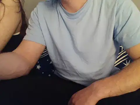 Snapshot of couplehot992 chatting on March 16, 7:06 pm couplehot992 online show from March 16, 7:06 pm