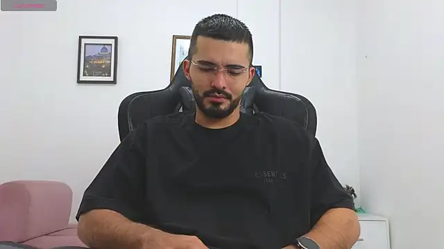 Massimoo 07 online show from December 16, 4:12 pm