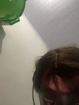 Snapshot of hijraneamina chatting on January 6, 4:58 am hijraneamina online show from January 6, 4:58 am