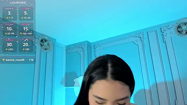Snapshot of stefany_duque1_ chatting on December 29, 12:52 am stefany duque1 online show from December 29, 12:52 am