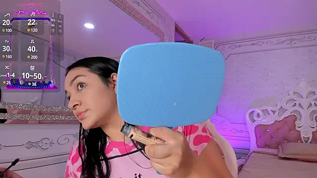 Snapshot of stefany_duque1_ chatting on February 14, 2:50 am stefany duque1 online show from February 14, 2:50 am