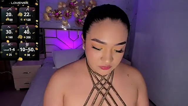 Snapshot of stefany_duque1_ chatting on March 18, 5:52 am stefany duque1 online show from March 18, 5:52 am