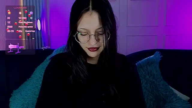 Abbydreams  online show from June 9, 11:44 am