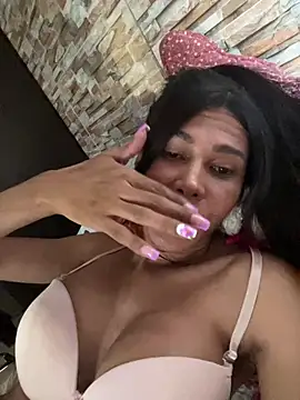 Snapshot of Ebonyxprincess_ chatting on July 10, 5:37 pm Ebonyxprincess online show from July 10, 5:37 pm