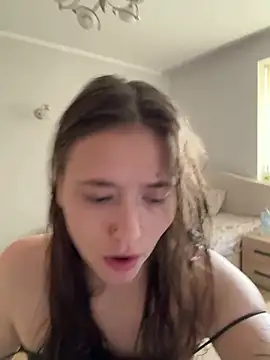 Sabrina shells online show from August 6, 9:33 am