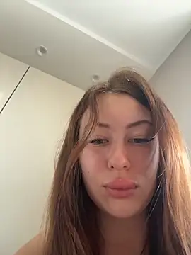 AndreaMood online show from June 5, 3:02 am