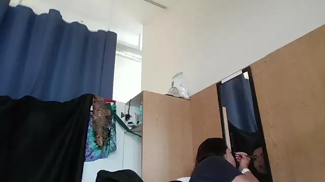 Snapshot of Dnasty408 chatting on November 3, 5:14 pm Dnasty408 online show from November 3, 5:14 pm