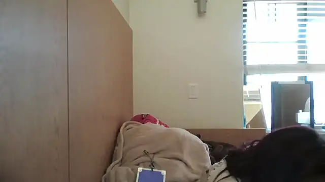 Snapshot of Dnasty408 chatting on November 4, 3:22 pm Dnasty408 online show from November 4, 3:22 pm