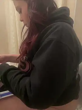 Snapshot of Dnasty408 chatting on February 13, 6:42 am Dnasty408 online show from February 13, 6:42 am