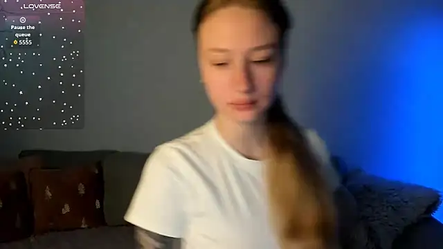 Snapshot of Haley_Vixen chatting on June 7, 8:07 am Haley Vixen online show from June 7, 8:07 am