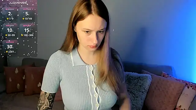 Snapshot of Haley_Vixen chatting on July 18, 8:07 am Haley Vixen online show from July 18, 8:07 am