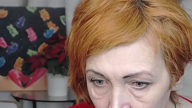 SilviaHart online show from February 3, 1:08 pm