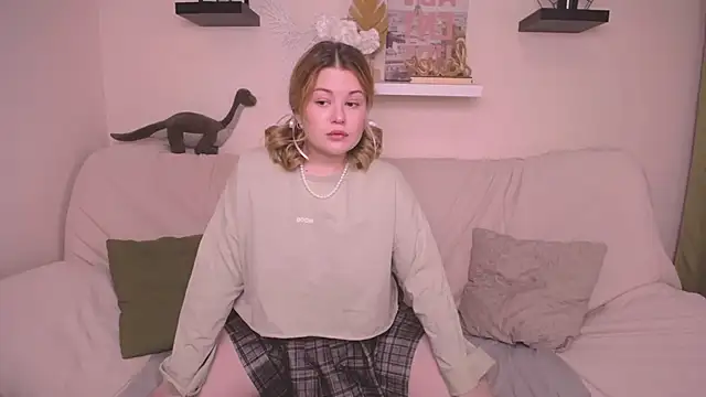 Snapshot of TessPleasure chatting on December 30, 3:36 am TessPleasure online show from December 30, 3:36 am