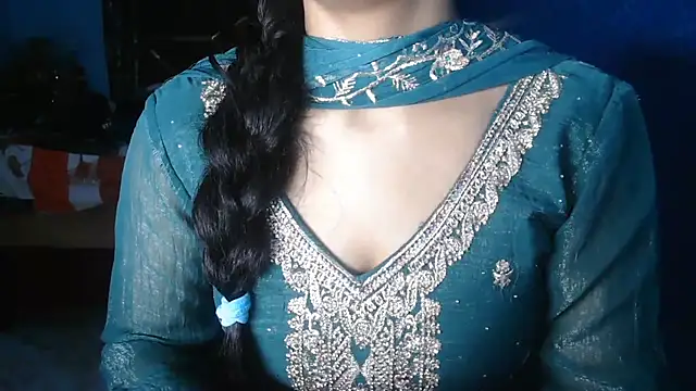 Snapshot of Somiya87 chatting on July 26, 6:04 pm Somiya87 online show from July 26, 6:04 pm