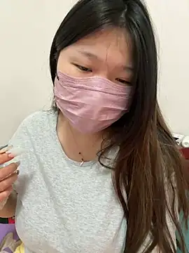 Snapshot of Happyou2 chatting on March 3, 1:53 pm Happyou2 online show from March 3, 1:53 pm